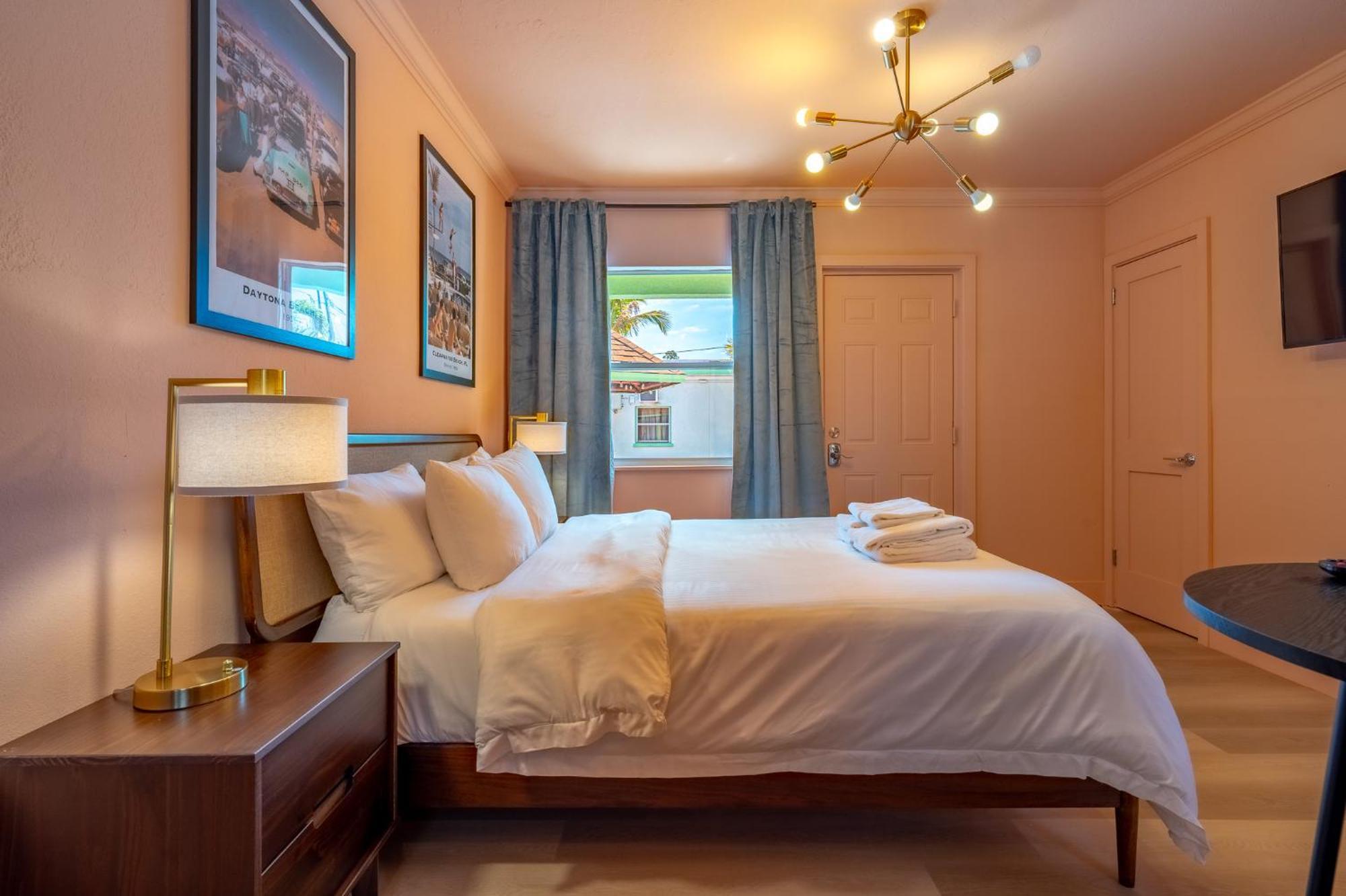 Monaco Vacation Rentals Clearwater Beach Eksteriør billede