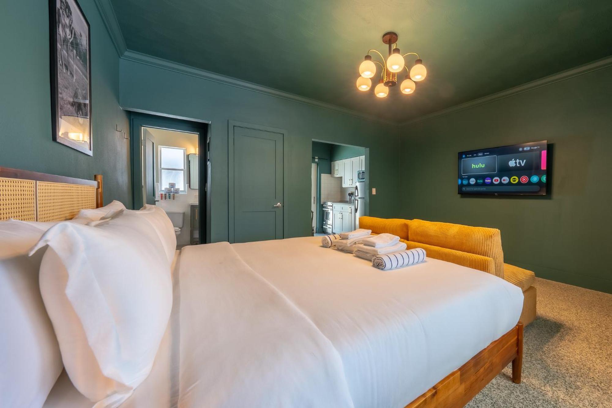 Monaco Vacation Rentals Clearwater Beach Eksteriør billede