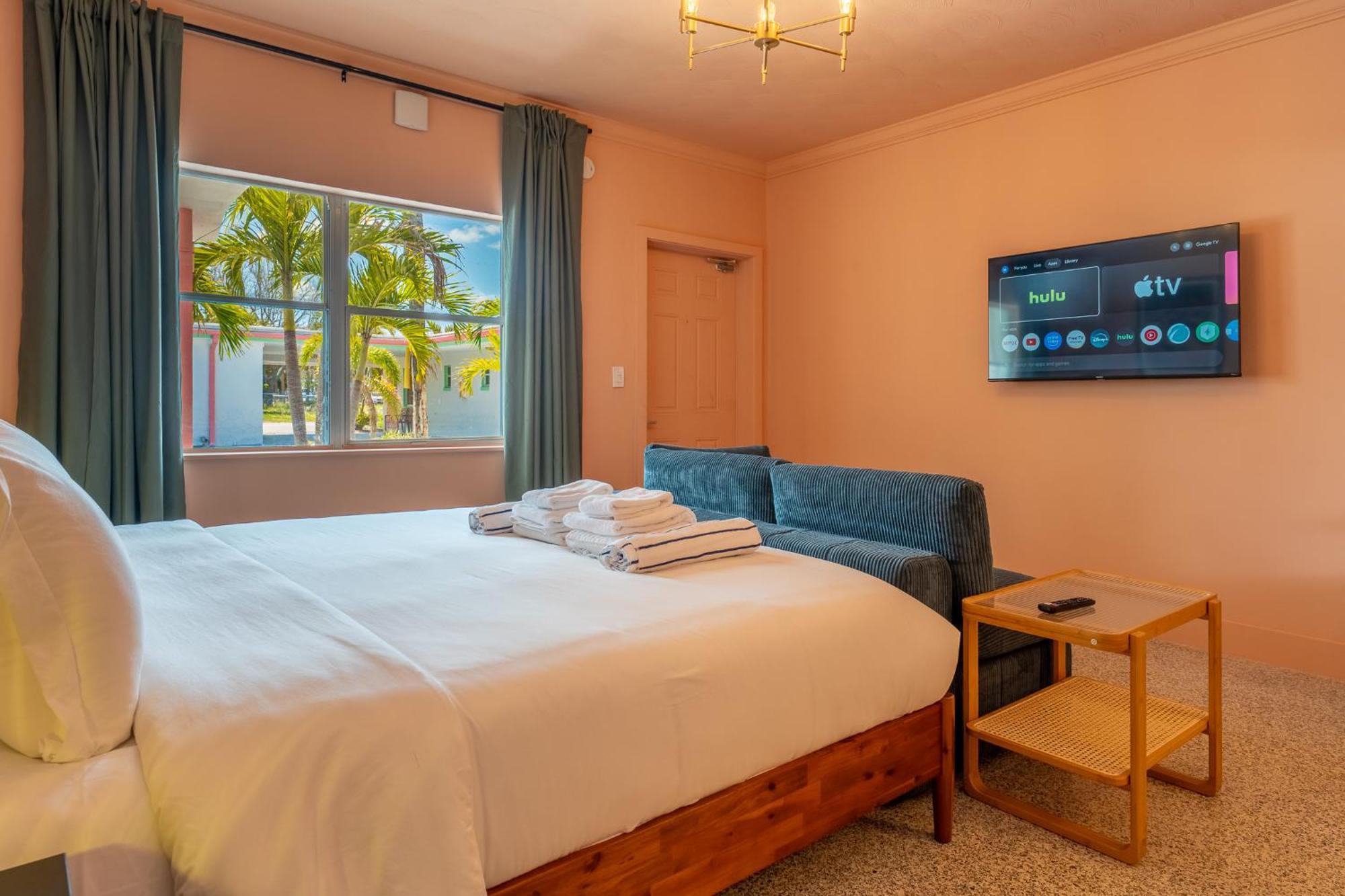 Monaco Vacation Rentals Clearwater Beach Eksteriør billede