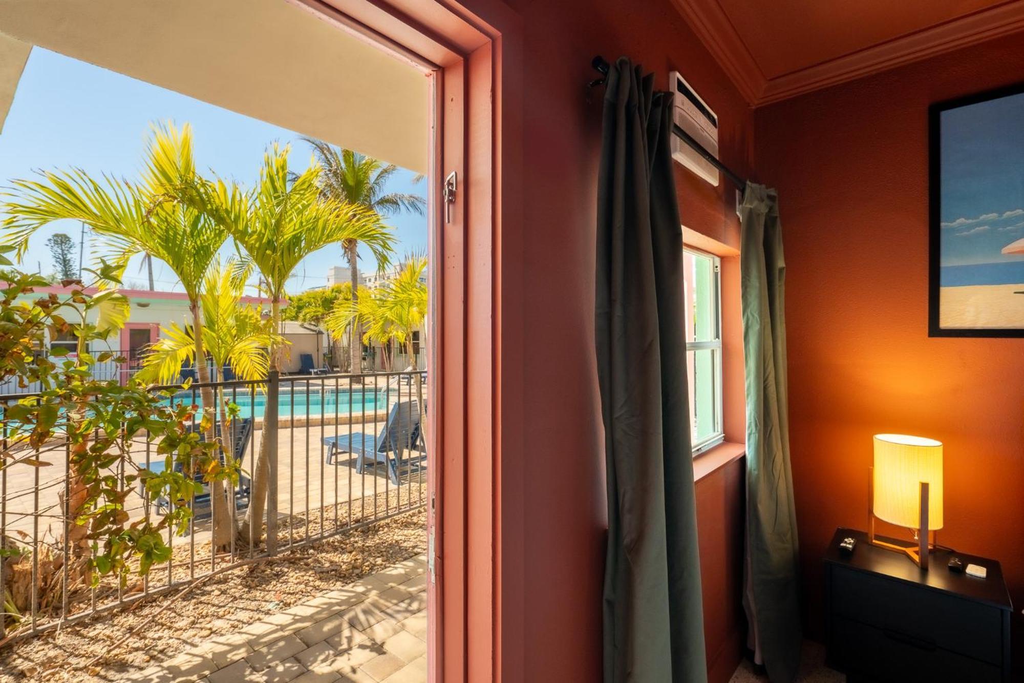 Monaco Vacation Rentals Clearwater Beach Eksteriør billede
